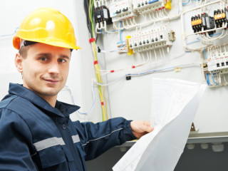 electricieni-si-ajutor